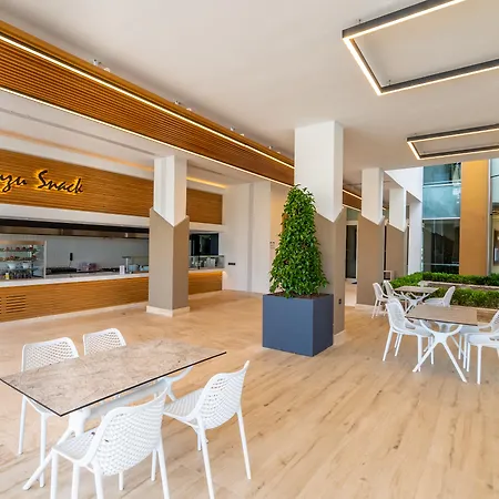 Kefaluka Herşey Dahil Otel