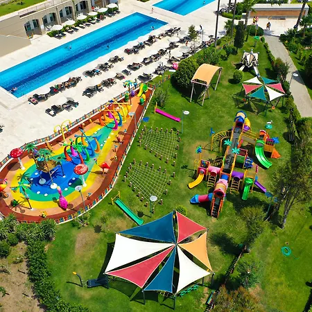 Kefaluka Herşey Dahil Otel Akyarlar