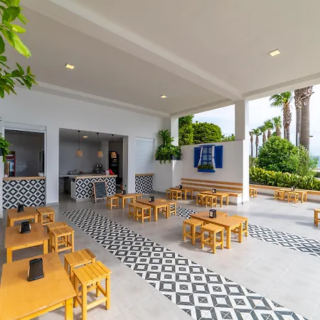 Kefaluka Herşey Dahil Otel 5*